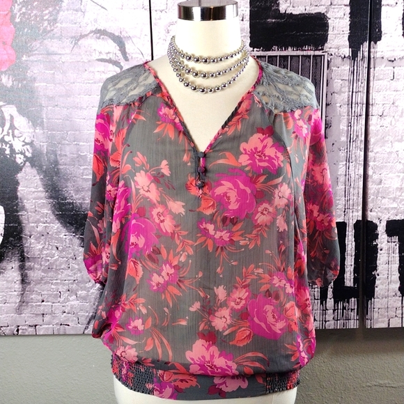 torrid Tops - Torrid Vintage Gray Sheer Floral Blouse EUC
